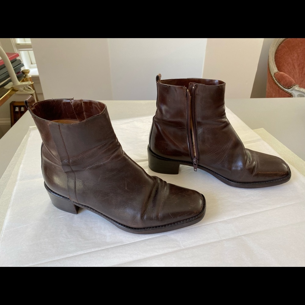 Brown heel boots